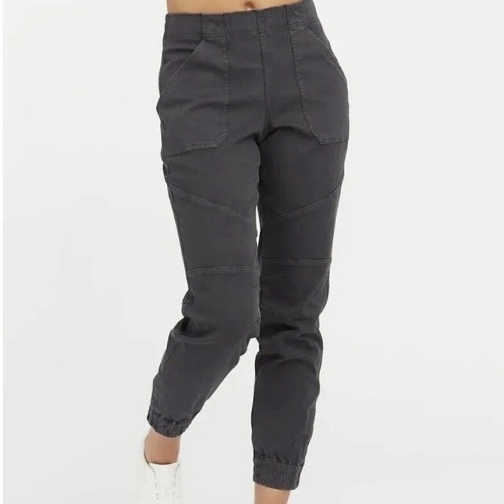 SPANX Stretch Washed Black Cargo Jogger Pants - Large